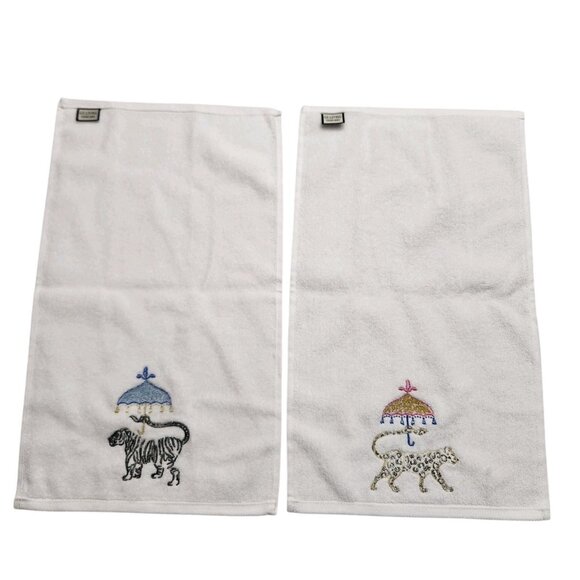 GE LIVING Embroidered Circus Animals Leopard and Tiger Decorative Hand Towels - Picture 2 of 7